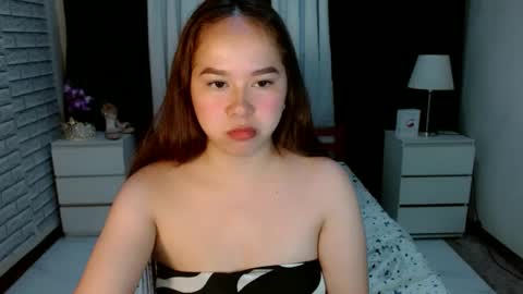 Snapshot of _ayesha19 chatting on 12.26.24 yesha3 online show from 12.26.24