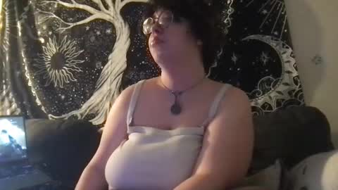 Snapshot of _bandit_b0y chatting on 01.18.25 bandit online show from 01.18.25