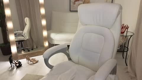 Beylly online show from 03.06.25