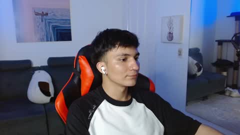 B L A K E online show from 02.25.25