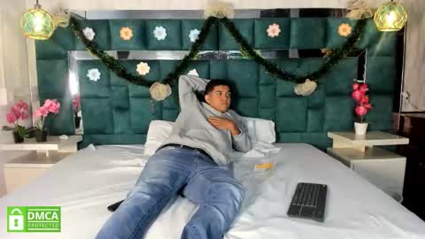 _bonnyandclyde online show from 01.06.26