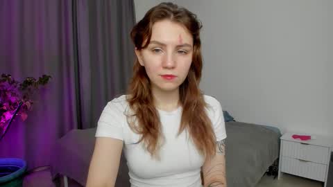 Snapshot of _bramble_ chatting on 11.25.25 Bramble online show from 11.25.25