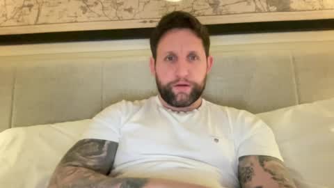 Snapshot of _british_hung_ chatting on 02.17.25 UK BigThick Cock online show from 02.17.25