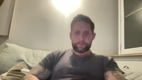 Snapshot of _british_hung_ chatting on 09.26.25 UK BigThick Cock online show from 09.26.25