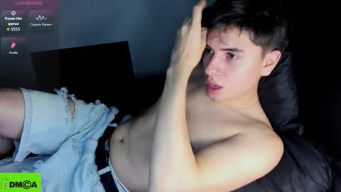 FELIPE CAMACHO    dont forget to support me with a little hand up online show from 01.07.26