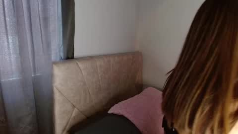   online show from 03.05.25