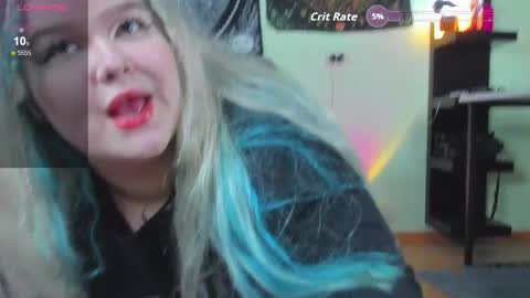 Snapshot of _candym1lky_ chatting on 11.12.25 _candym1lky_ online show from 11.12.25