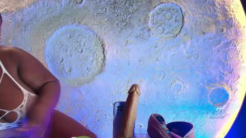 Caro. online show from 03.31.26