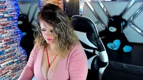 _casandra11 online show from 02.13.25