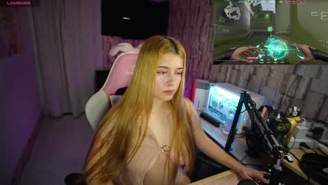 Snapshot of _celeste_xx chatting on 12.29.24 _celeste_xx online show from 12.29.24