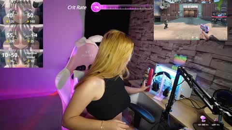 Snapshot of _celeste_xx chatting on 01.29.25 _celeste_xx online show from 01.29.25