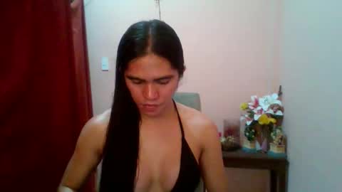 Snapshot of _celina chatting on 04.19.26 _celina online show from 04.19.26
