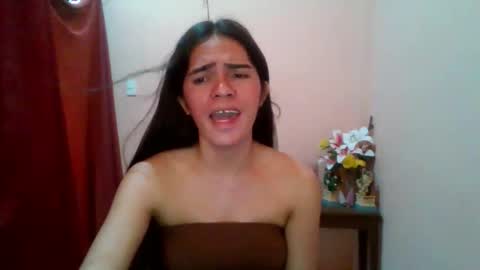Snapshot of _celina chatting on 04.23.26 _celina online show from 04.23.26