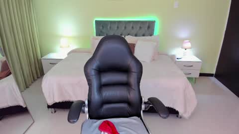 Charlote online show from 03.29.26