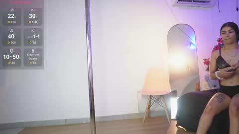 _charlotte_queen_ online show from 04.17.26