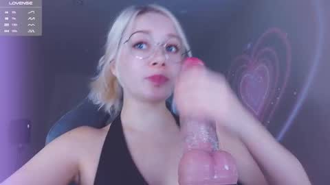 Angelina online show from 10.14.25