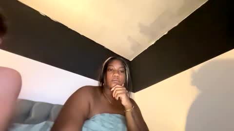 Snapshot of _chocolate_cherries_ chatting on 11.01.25 Chocolate cherrie online show from 11.01.25