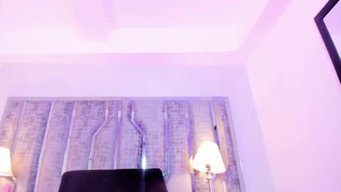 _ciara_benet_ online show from 12.04.25