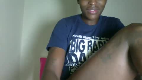 Snapshot of _clara01 chatting on 04.10.26 clara online show from 04.10.26