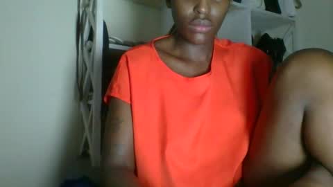 Snapshot of _clara01 chatting on 04.11.26 clara online show from 04.11.26