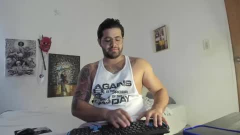 Snapshot of _coddy_ chatting on 01.04.25 coddy nolove online show from 01.04.25