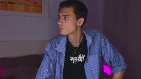 Snapshot of _cozyrose chatting on 10.19.25 Stacy online show from 10.19.25