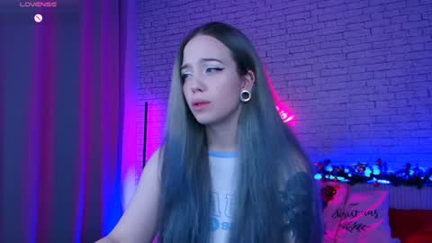 Nica online show from 12.27.24