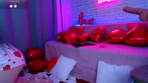 Nica online show from 02.14.25