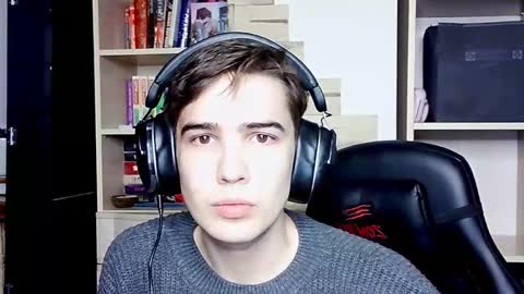 _crise_next_door_ online show from 10.16.25