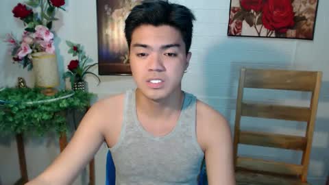 Snapshot of _cumwithrussel chatting on 06.09.26 Russ online show from 06.09.26