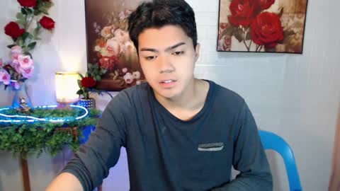 Snapshot of _cumwithrussel chatting on 07.13.26 Russ online show from 07.13.26