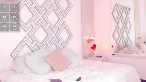     online show from 03.02.25