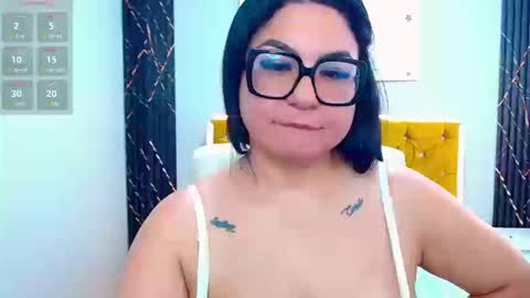 _curvy_mature_ online show from 01.19.26