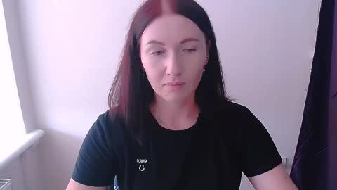 Snapshot of _cutie_and_shy_ chatting on 05.20.26 _cutie_and_shy_ online show from 05.20.26