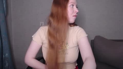 Snapshot of _damnbaby chatting on 11.24.25 _damnbaby online show from 11.24.25