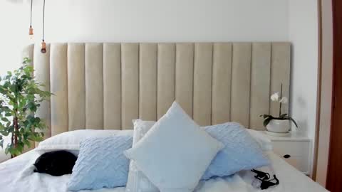 Dara online show from 12.31.24