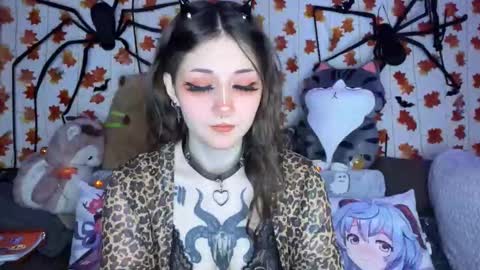 Kate online show from 09.26.25