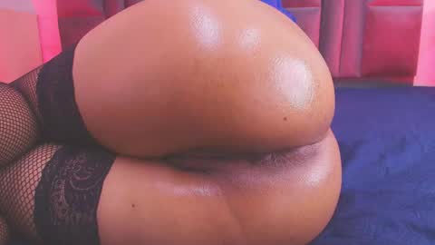 Dione online show from 10.23.25