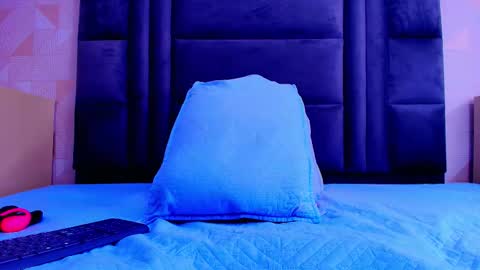 Dione online show from 10.27.25