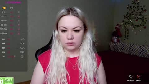 Snapshot of _elven_dreams__ chatting on 12.26.24 chloue and Gretta online show from 12.26.24