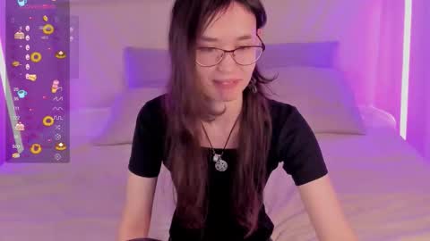 _emily__strike_ online show from 12.01.25