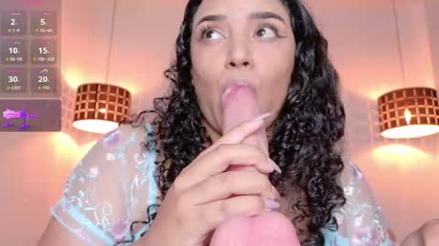 Snapshot of _emily_perez chatting on 05.31.26 _emily_perez online show from 05.31.26