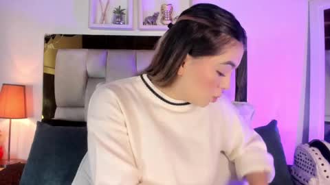 Isabella online show from 02.06.26