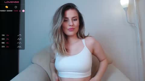 _esmeraldiyaa_ online show from 01.23.25