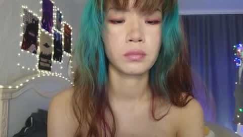 EveEva online show from 09.27.25