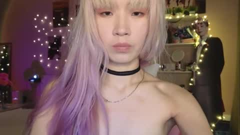 EveEva online show from 02.14.26