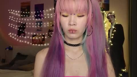 EveEva online show from 03.09.26