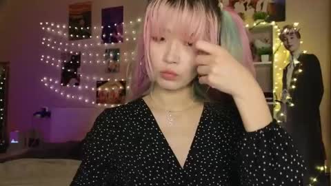 EveEva online show from 03.18.26