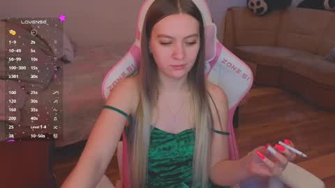 Evie online show from 02.18.25