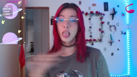 Snapshot of _galya_ chatting on 01.30.25 Galya online show from 01.30.25